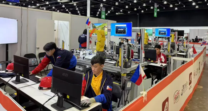 东盟技能大赛丨亚龙集团助力东南亚国家人才培养，为东盟技能大赛提供6个赛项竞赛平台及技术标准！