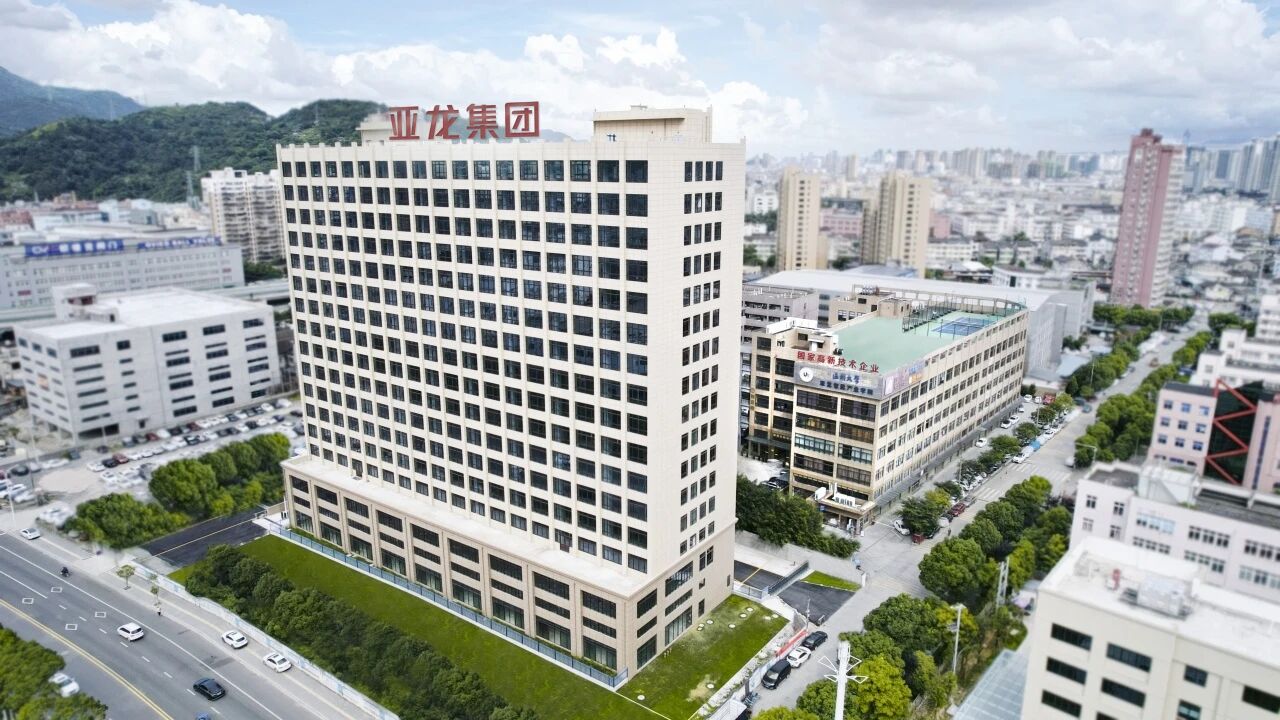 1770260526652099490.jpg 9957d554ccf6b0c59c54f0250a20d538.jpg